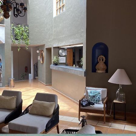 Hotel Camelinas Apatzingán de la Constitución المظهر الخارجي الصورة
