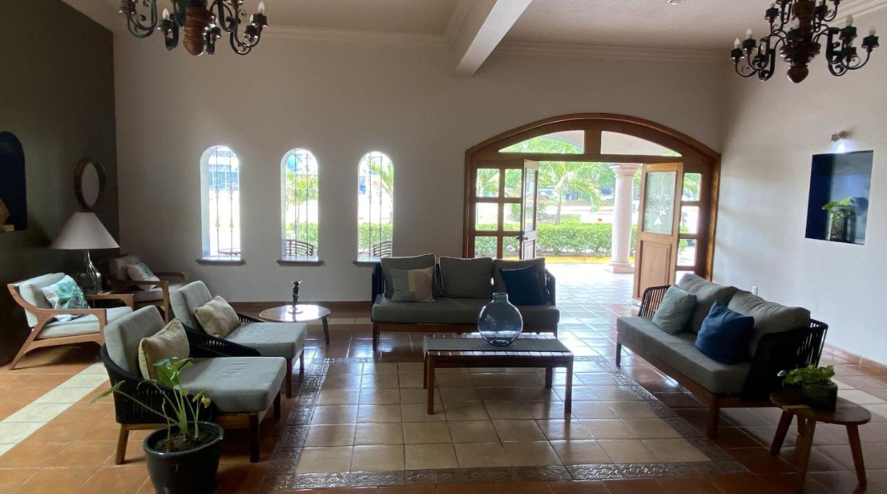 Hotel Camelinas Apatzingán de la Constitución المظهر الخارجي الصورة